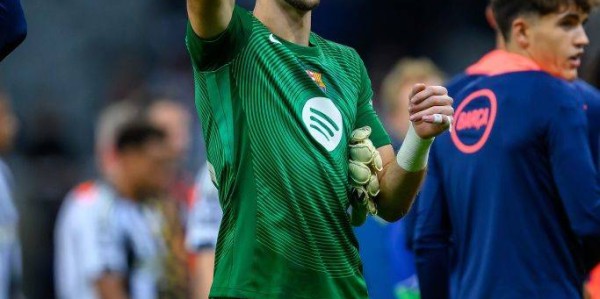 从曼联弃将到巴萨新星：拉什福德的逆袭之路