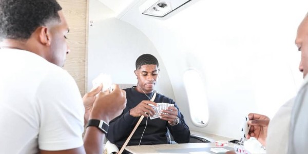 巴萨买断拉什福德计划曝光，暂不与曼联谈判！经纪人联系大巴黎施压